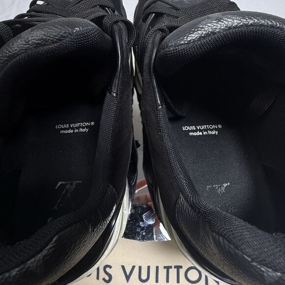 Louis Vuitton LV Trainer Low 'Black Monogram' Sneakers – Size 9 US / 42 EU - Picture 7 of 10